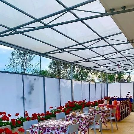 فندق مبيت وإفطار Michelangelo 4*